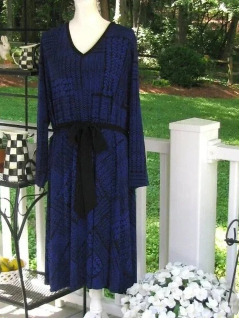 Susan Graver printed liquid knit long sleeve dress with belt 2X pullover luxury - Picture 2 of 4